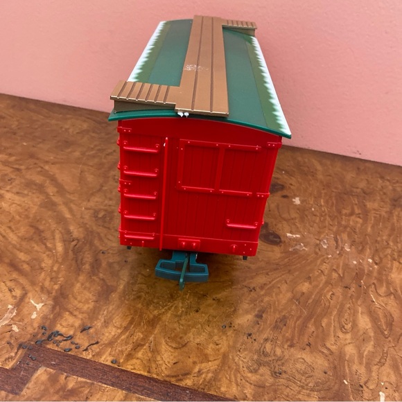 Eztec No. 37189 North Pole Express Christmas Train Replacement Box Car - Picture 3 of 13